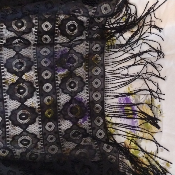 Black Lace Scarf with Fringe - Picture 3 of 4